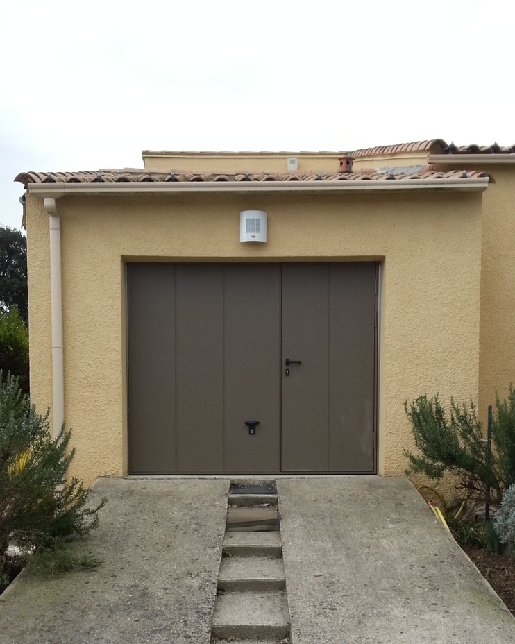 cat_porte_garage_domicile_2025